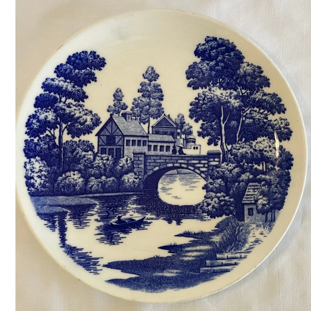 Vintage Nasco Lakeview Hand Painted Japan‎ Blue White Landscape Plate 9.2